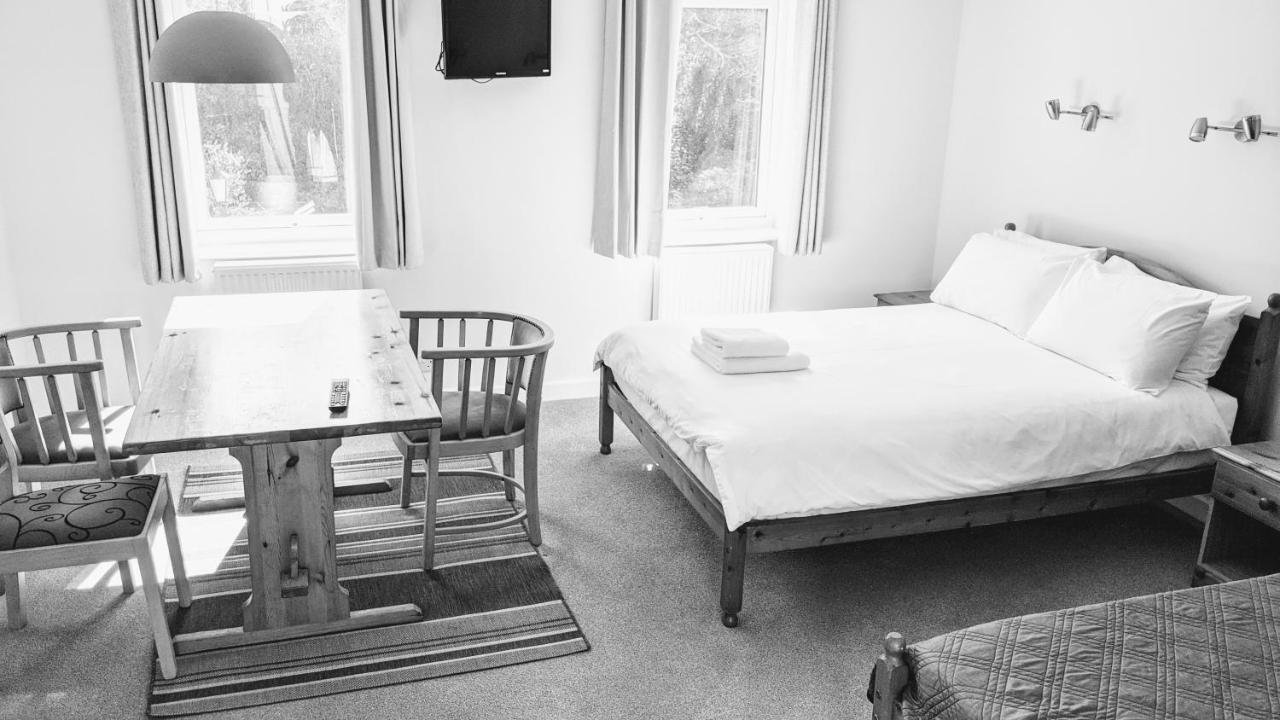 Ivybridge Guesthouse Fishguard Εξωτερικό φωτογραφία