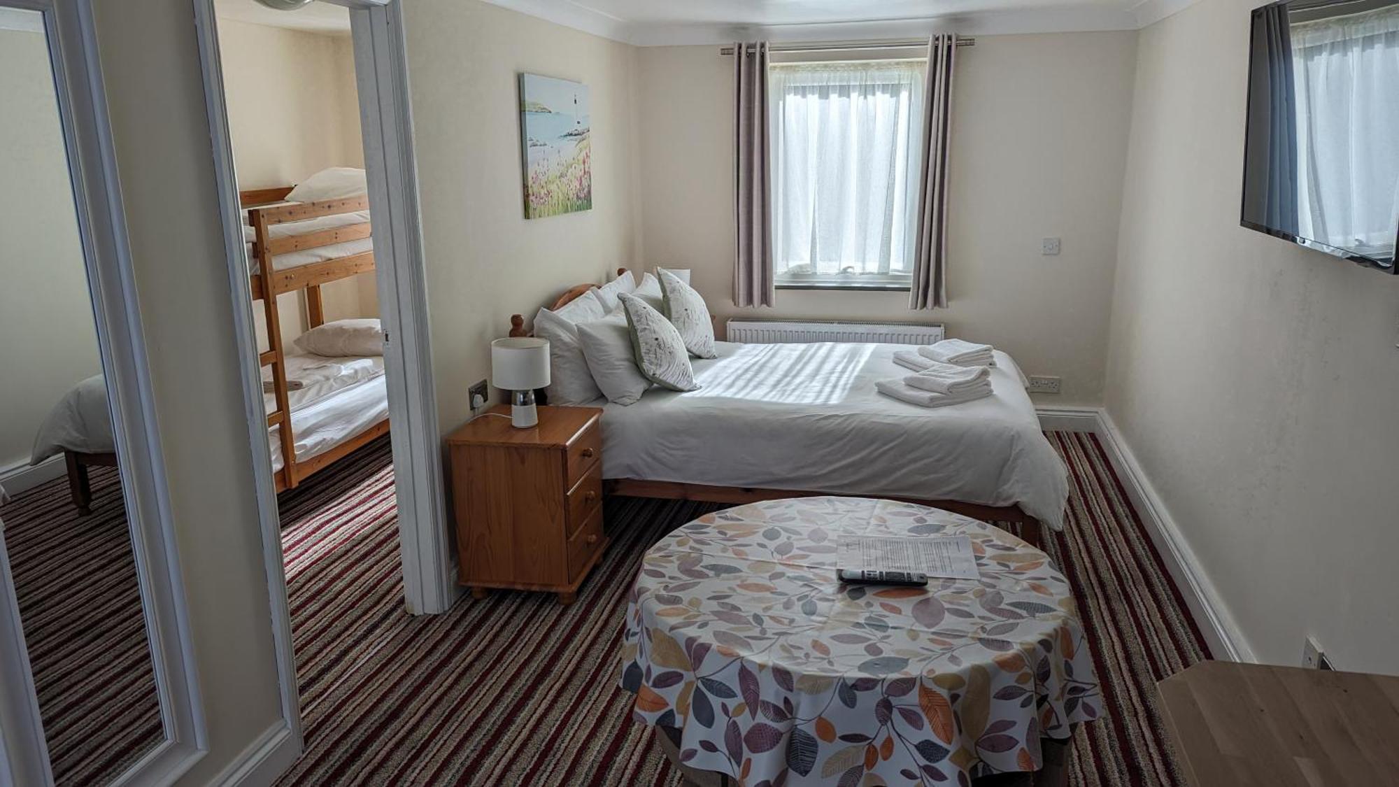 Ivybridge Guesthouse Fishguard Εξωτερικό φωτογραφία